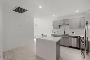 5703 W Sells Dr, Phoenix, AZ 85031 - Photo 6