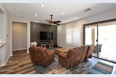 18182 W Las Palmaritas Drive, Waddell, AZ 85355 - Photo 10