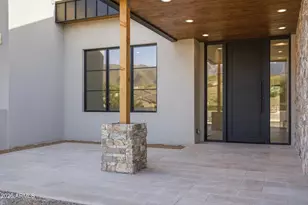 9297 E Sundance Cir, Gold Canyon, AZ 85118 - Photo 10