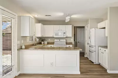 16036 N 11th Avenue #1064, Phoenix, AZ 85023 - Photo 8