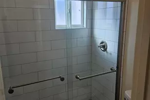 1330 E Highland Ave, Phoenix, AZ 85014 - Photo 10