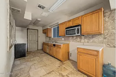 4146 N 56th Drive, Phoenix, AZ 85031 - Photo 14
