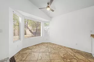 5963 W Mercury Way, Chandler, AZ 85226 - Photo 8