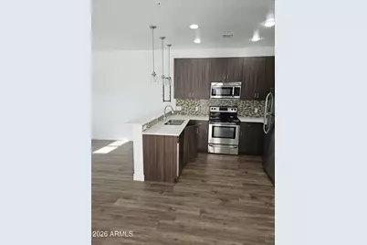 7981 E Wilshire Drive #2006A, Scottsdale, AZ 85257 - Photo 2