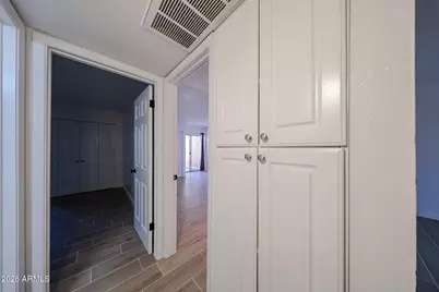 1622 E Campbell Avenue #J, Phoenix, AZ 85016 - Photo 18