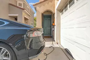 304 W Mountain Sage Dr, Phoenix, AZ 85045 - Photo 4