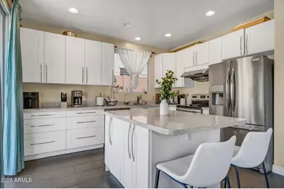 304 W Mountain Sage Drive, Phoenix, AZ 85045 - Photo 12