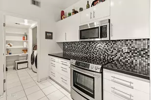 11333 N 92nd St, Scottsdale, AZ 85260 - Photo 2