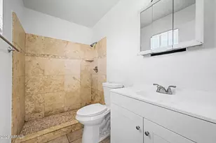 1621 N 37th Dr, Phoenix, AZ 85009 - Photo 2