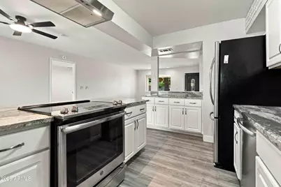 18028 N Villa Rita Drive, Phoenix, AZ 85032 - Photo 16