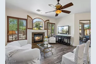 9648 E Grandview Street E, Mesa, AZ 85207 - Photo 8
