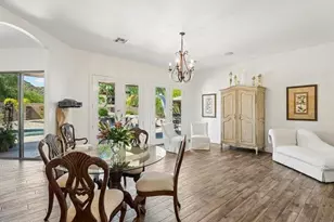 9648 E Grandview Street E, Mesa, AZ 85207 - Photo 2