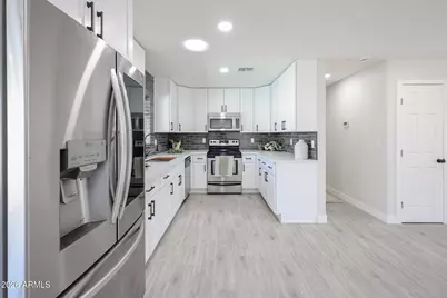 6609 N 20th Avenue, Phoenix, AZ 85015 - Photo 10