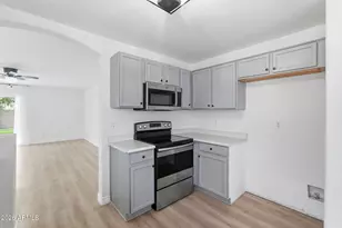 16273 W Tasha Dr, Surprise, AZ 85374 - Photo 8