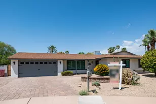 8620 E Sells Dr, Scottsdale, AZ 85251 - Photo 1