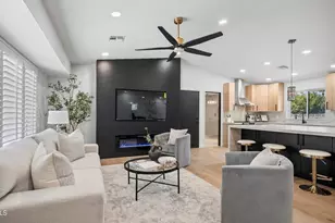 8620 E Sells Dr, Scottsdale, AZ 85251 - Photo 2