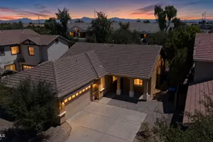 2989 S Fisher Ln, Gilbert, AZ 85295 - Photo 2
