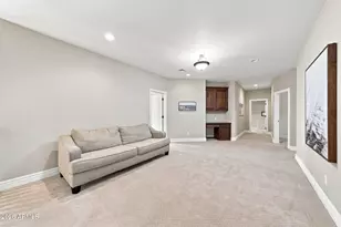 15415 E Pickett Ct, Gilbert, AZ 85298 - Photo 60
