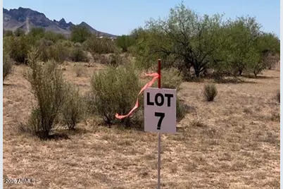 000 W Salome Highway #7, Tonopah, AZ 85354 - Photo 4