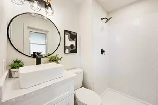 2134 E Harvard St, Phoenix, AZ 85006 - Photo 14
