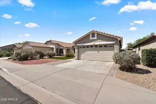 20648 North 8th St, Phoenix, AZ 85024 - Photo 2