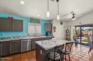 20648 North 8th St, Phoenix, AZ 85024 - Photo 8