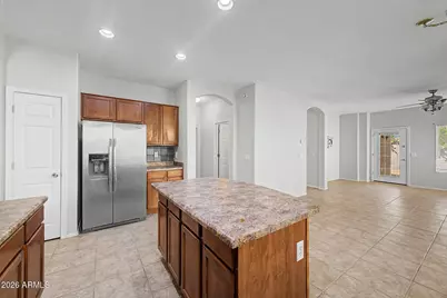 14566 W Watson Lane, Surprise, AZ 85379 - Photo 12