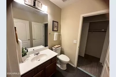 8009 W Beck Lane, Peoria, AZ 85382 - Photo 10