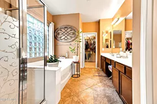 2429 W Hayduk Rd, Phoenix, AZ 85041 - Photo 14