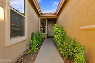 2429 W Hayduk Rd, Phoenix, AZ 85041 - Photo 4