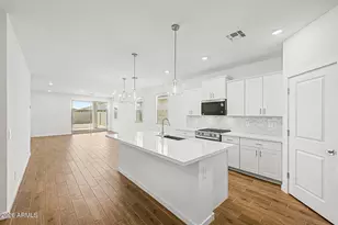 15803 W Cottontail Ln, Surprise, AZ 85387 - Photo 2