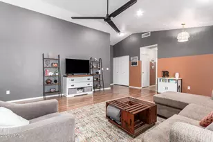 1811 S 39th St, Mesa, AZ 85206 - Photo 4