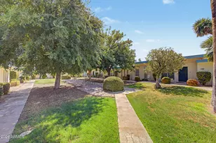 9959 W Hawthorn Dr, Sun City, AZ 85351 - Photo 26