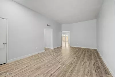 9959 W Hawthorn Drive, Sun City, AZ 85351 - Photo 6