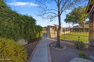 13619 E Morgan Dr, Gilbert, AZ 85295 - Photo 56