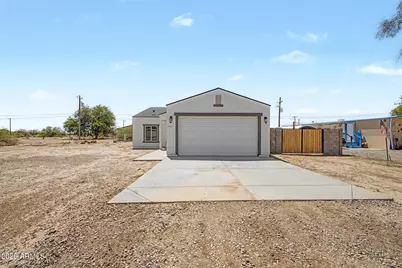 3235 W Vaquero Drive, Eloy, AZ 85131 - Photo 1