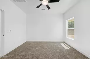 3235 W Vaquero Dr, Eloy, AZ 85131 - Photo 10