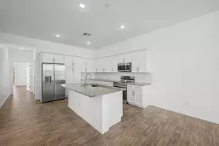 8232 E University Dr, Mesa, AZ 85207 - Photo 12