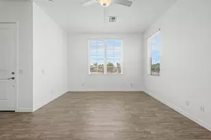 8232 E University Dr, Mesa, AZ 85207 - Photo 10