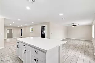453 W McLellan Rd, Mesa, AZ 85201 - Photo 8