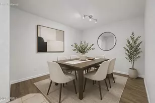 3301 E Kelton Ln, Phoenix, AZ 85032 - Photo 14