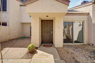 3301 E Kelton Ln, Phoenix, AZ 85032 - Photo 8