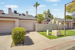 3301 E Kelton Ln, Phoenix, AZ 85032 - Photo 2