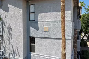 2025 E Campbell Ave, Phoenix, AZ 85016 - Photo 4