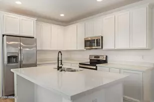 1635 E Dogwood Ln, Gilbert, AZ 85295 - Photo 10