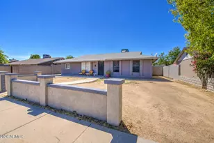 3642 N 72nd Dr, Phoenix, AZ 85033 - Photo 42