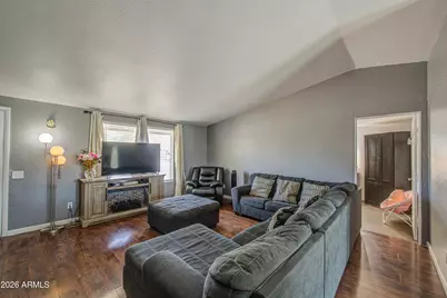 3642 N 72nd Drive, Phoenix, AZ 85033 - Photo 18