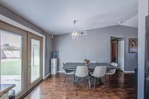 3642 N 72nd Dr, Phoenix, AZ 85033 - Photo 12
