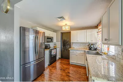 3642 N 72nd Drive, Phoenix, AZ 85033 - Photo 38