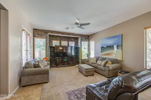 6960 S Forest Ave, Gilbert, AZ 85298 - Photo 10